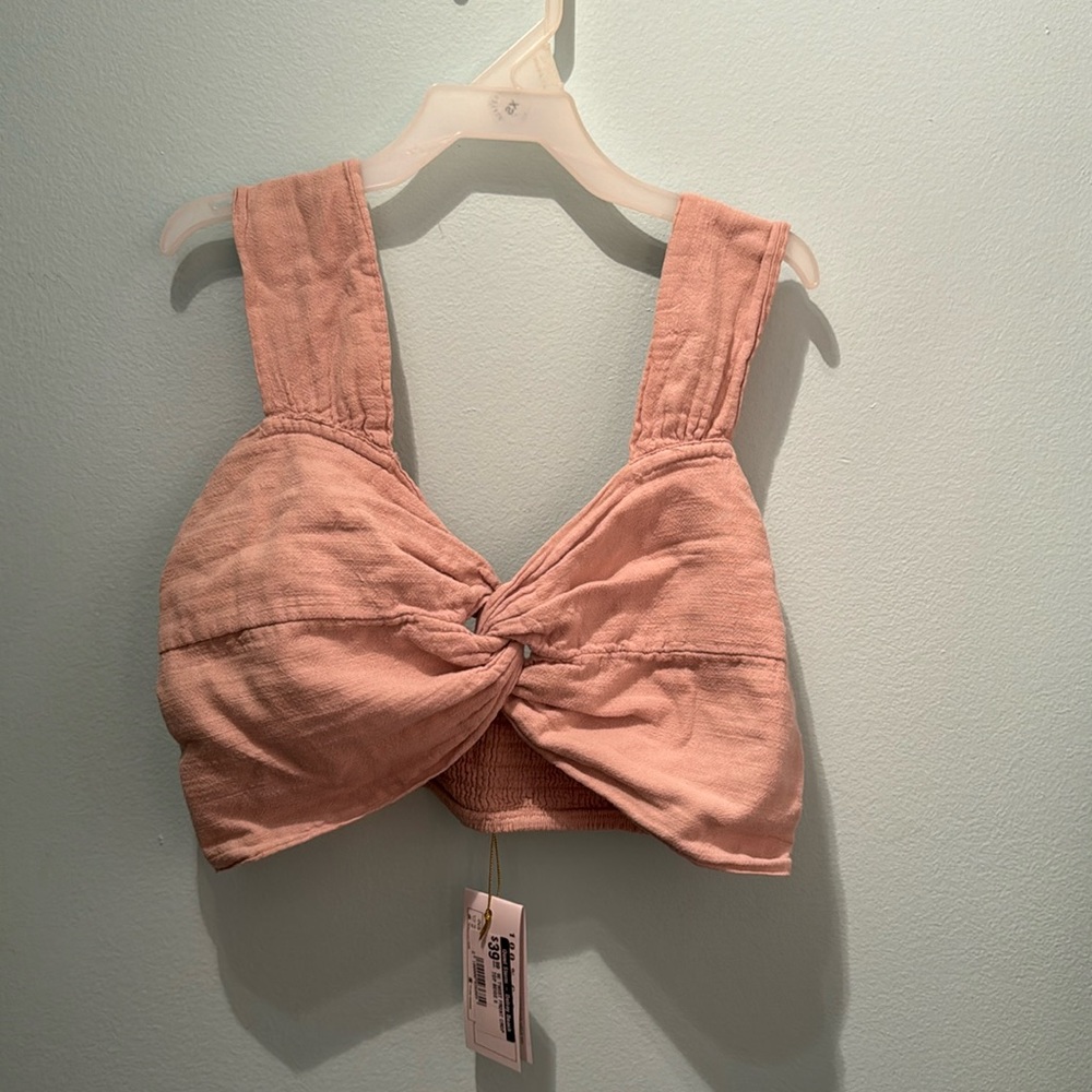 twist front crop top from quiet storm